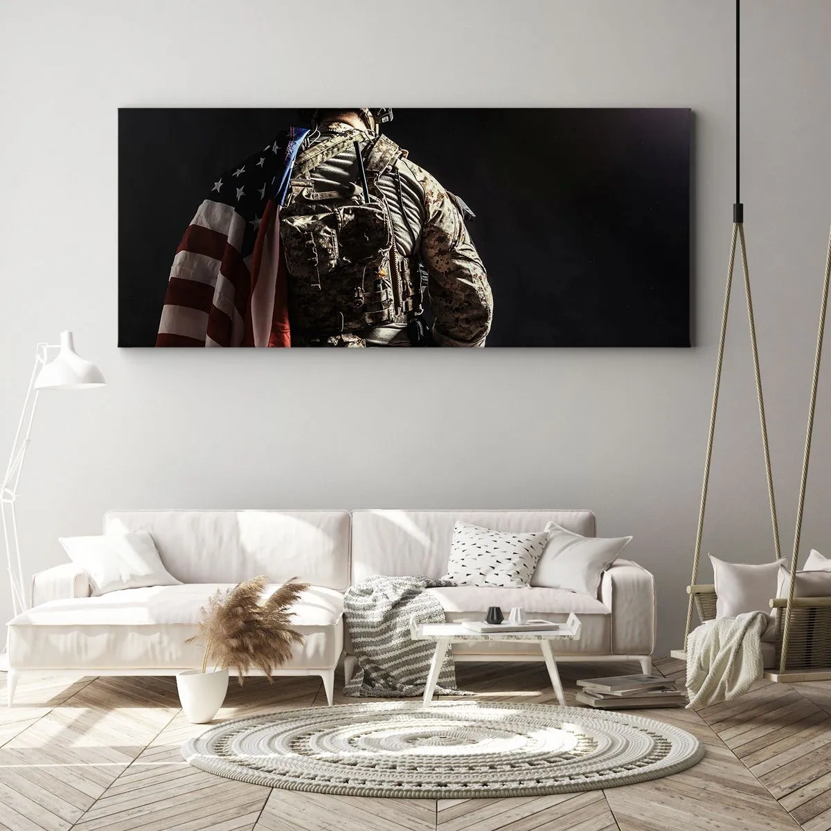 Quadro su tela - Stampe su Tela - Un soldato in uniforme con una bandiera su uno sfondo scuro - 120x50cm - Proprio per questo - Decorazione murale moderna per soggiorno e camera da letto ARTTOR