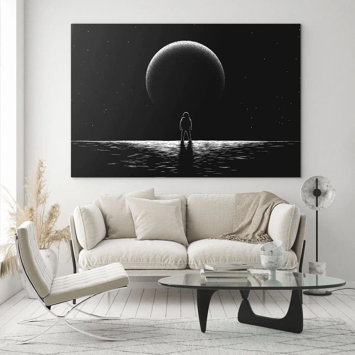 Quadro su vetro - Astronauta in piedi davanti a un pianeta in bianco e nero - 100x70cm - Faccia a faccia - Decorazione murale moderna per soggiorno e camera da letto ARTTOR
