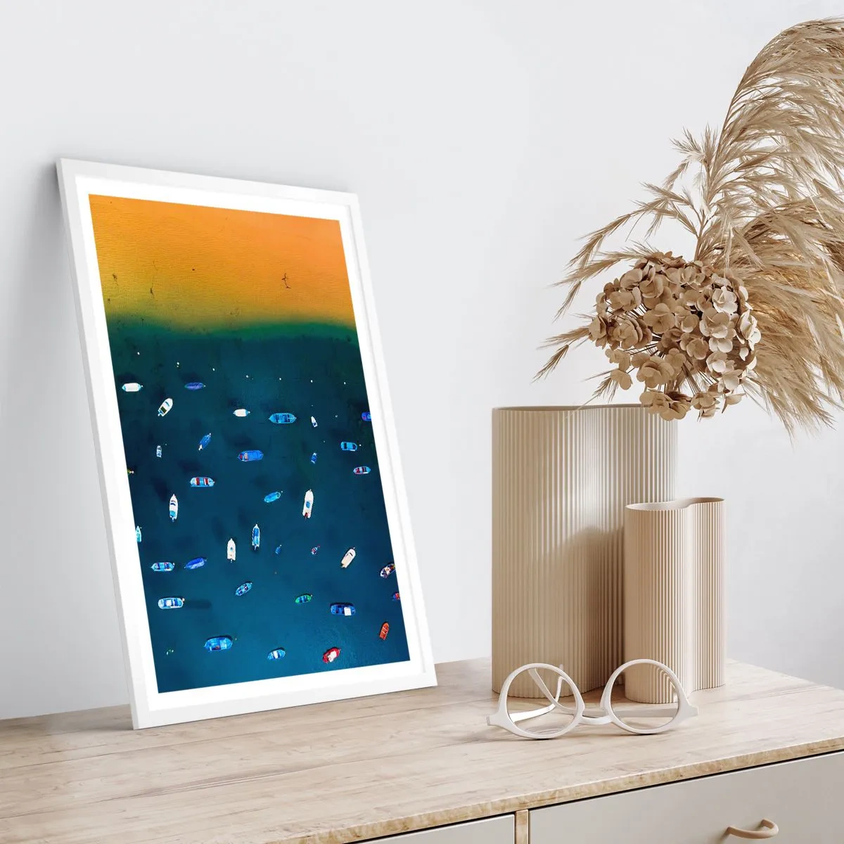 Poster in cornice bianca - Il gioco delle vacanze - 61x91 cm