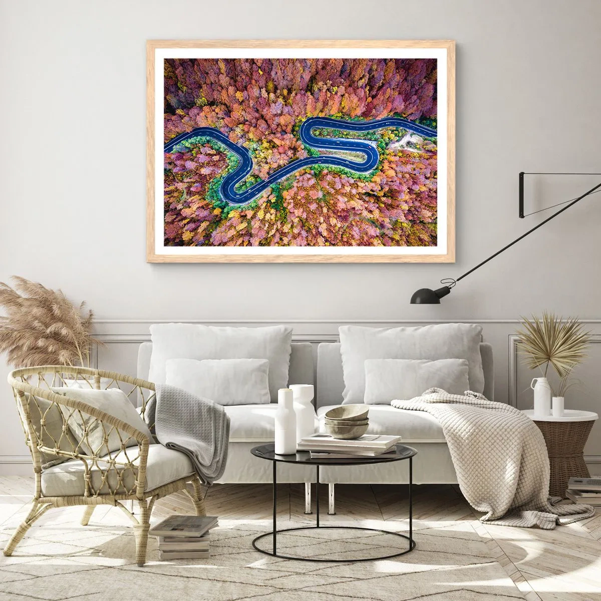 Poster in cornice rovere chiaro - Via tortuosa attraverso il bosco - 70x50 cm