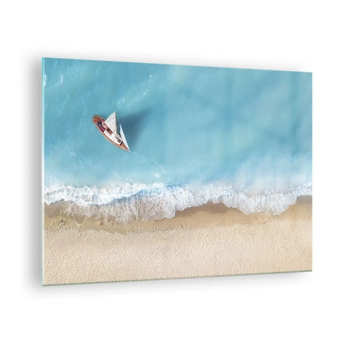 Quadro su vetro - Una barca a vela sul mare azzurro vicino a una spiaggia sabbiosa - 70x50cm - Al confine del blu e dell'oro - Decorazione murale moderna per soggiorno e camera da letto ARTTOR