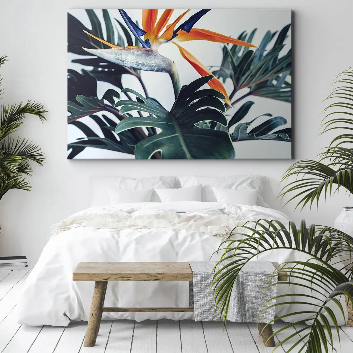 Quadro su tela - Stampe su Tela - Fiore di Strelitzia circondato da foglie in piena luce - 70x50cm - Pianta uccello - Decorazione murale moderna per soggiorno e camera da letto ARTTOR