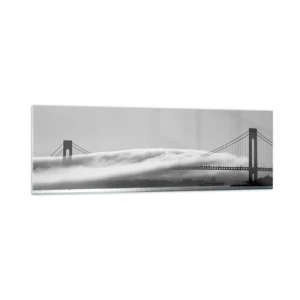 Quadro su vetro - Un ponte sull'acqua avvolto nella nebbia in uno scatto in bianco e nero - 160x50cm - Navigare attraverso la Porta d'Oro - Decorazione murale moderna per soggiorno e camera da letto ARTTOR