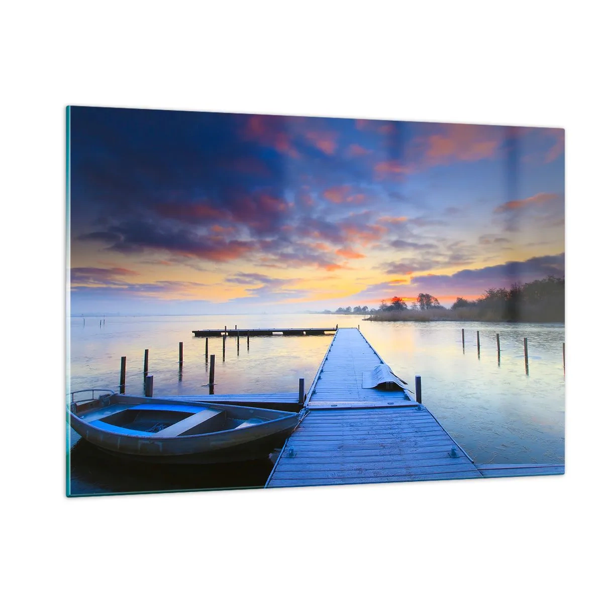 Quadro su vetro - Un molo sul lago all'alba circondato dalla natura pacifica - 120x80cm - Tranquillità violacea e dorata - Decorazione murale moderna per soggiorno e camera da letto ARTTOR