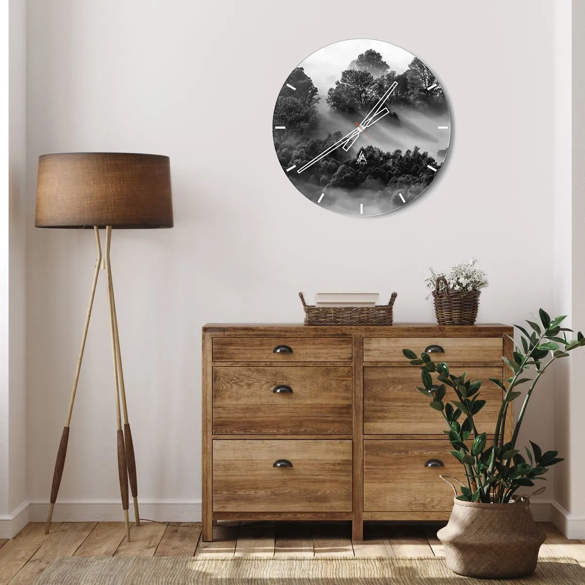 Orologio da parete - Orologio in Vetro - Paesaggio montano in bianco e nero con nebbia nella foresta - 30x30cm - Risveglio dal sonno - Decorazione murale moderna per soggiorno, cucina e camera da letto ARTTOR
