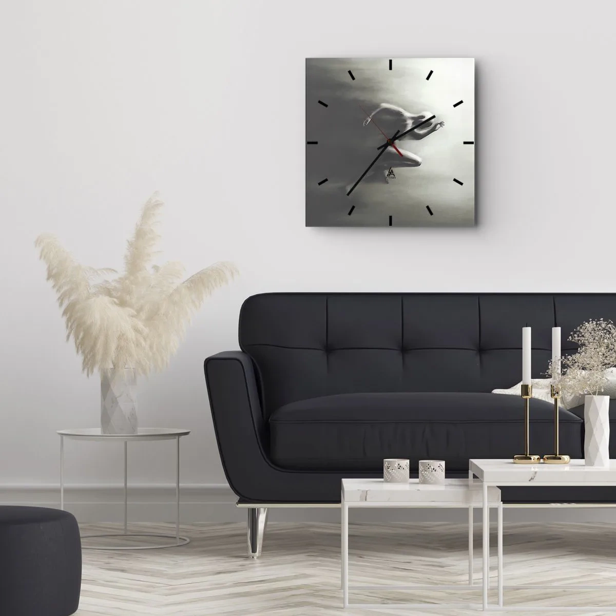 Orologio da parete - Orologio in Vetro - Una silhouette in bianco e nero di una figura in corsa, realizzata in uno stile dinamico e surreale. - 30x30cm - Inarrestabile - Decorazione murale moderna per soggiorno e camera da letto ARTTOR