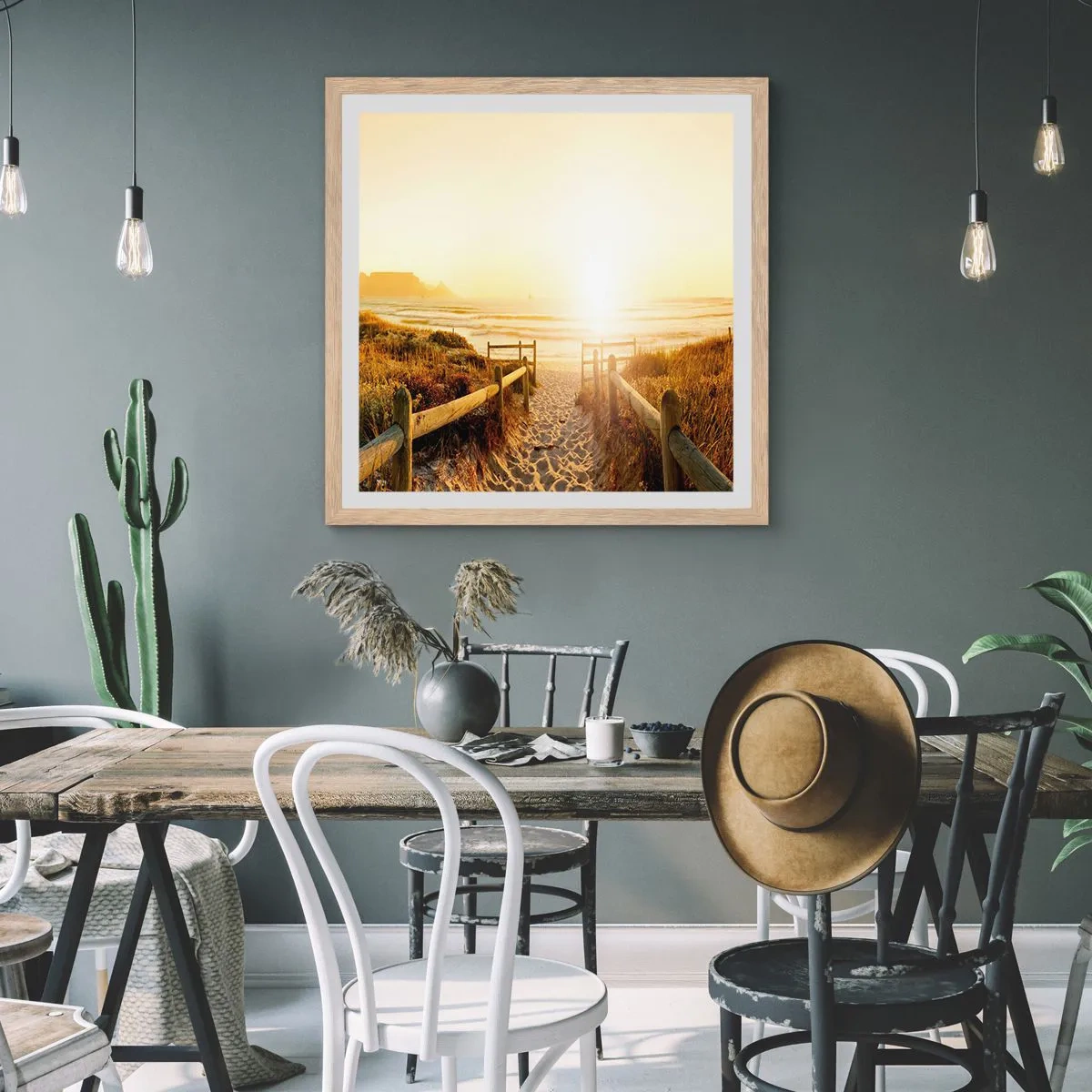 Poster in cornice rovere chiaro - Attraverso la duna, verso il sole - 60x60 cm