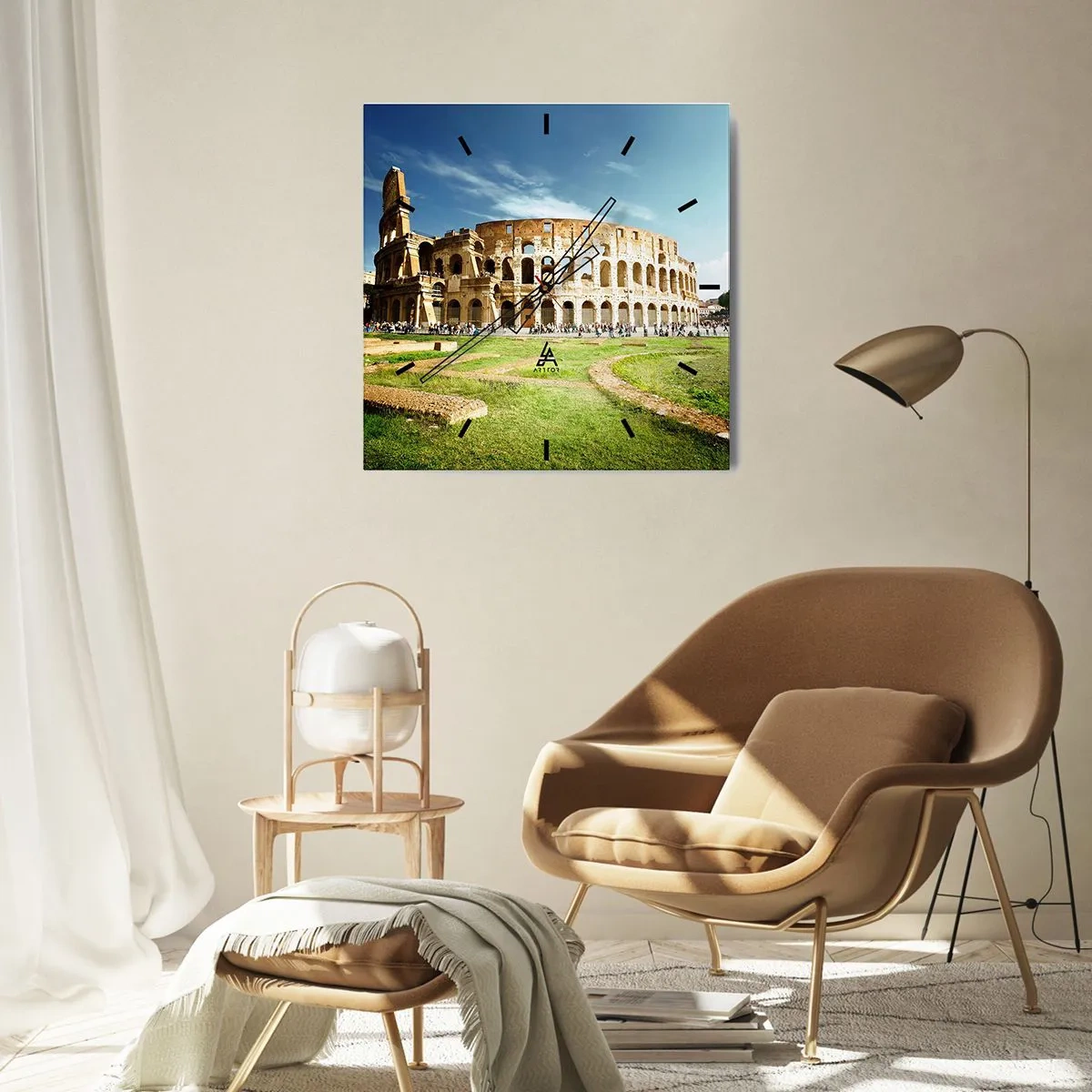Orologio da parete - Orologio in Vetro - Il Colosseo a Roma circondato dal verde e dal cielo azzurro - 30x30cm - Si sente ancora il rumore delle armi - Decorazione murale moderna per soggiorno e camera da letto ARTTOR