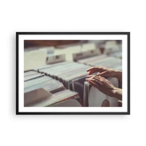 Poster in cornice nera - Mani che guardano attraverso una collezione di vinili - 70x50cm - Alla ricerca di emozioni - Decorazione murale moderna per soggiorno e camera da letto ARTTOR