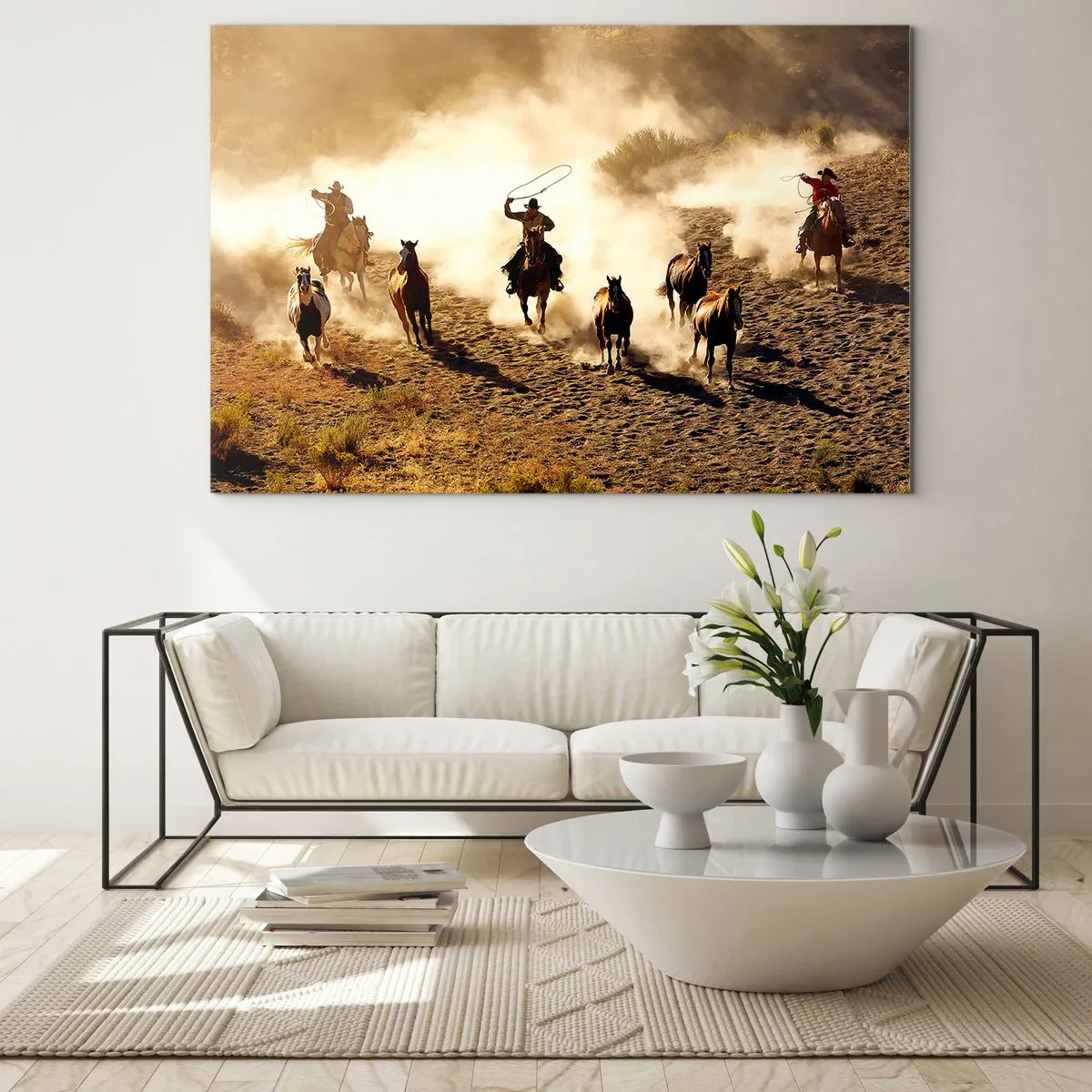 Quadro su vetro - Cowboy a cavallo nella polvere durante un rodeo - 70x50cm - Il vero Far West - Decorazione murale moderna per soggiorno e camera da letto ARTTOR