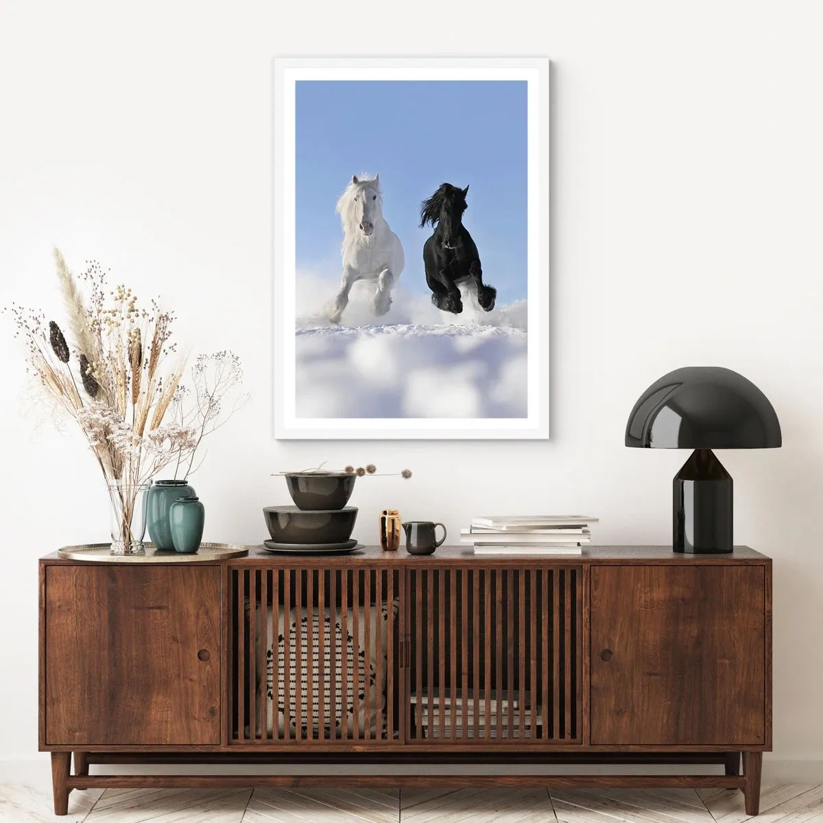 Poster in cornice bianca - Galoppo in bianco e nero - 70x100 cm