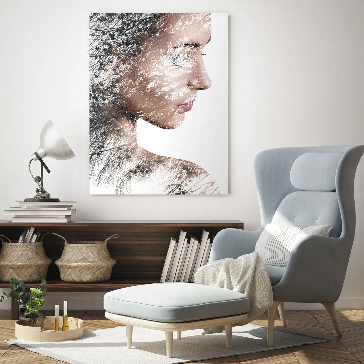 Quadro su vetro - Ritratto di donna con rami sullo sfondo - 50x70cm - Lo spirito della foresta - Decorazione murale moderna per soggiorno e camera da letto ARTTOR