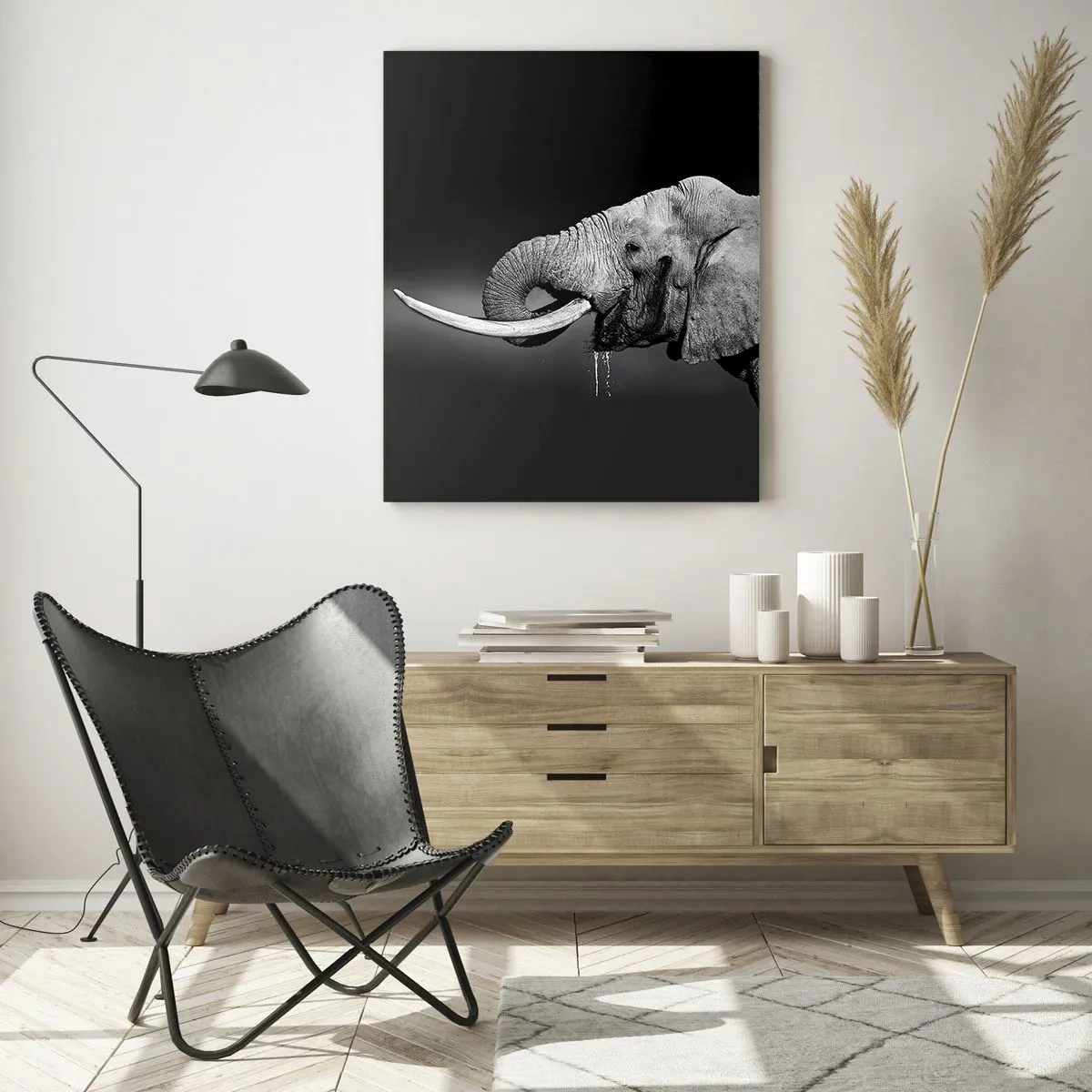 Quadro su vetro - Ritratto in bianco e nero di un elefante con proboscide - 50x70cm - Si, adesso va bene - Decorazione murale moderna per soggiorno e camera da letto ARTTOR