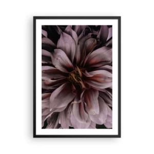 Poster in cornice nera - Dettaglio ravvicinato di un fiore rosa scuro - 50x70cm - Cuore d'aprile - Decorazione murale moderna per soggiorno e camera da letto ARTTOR