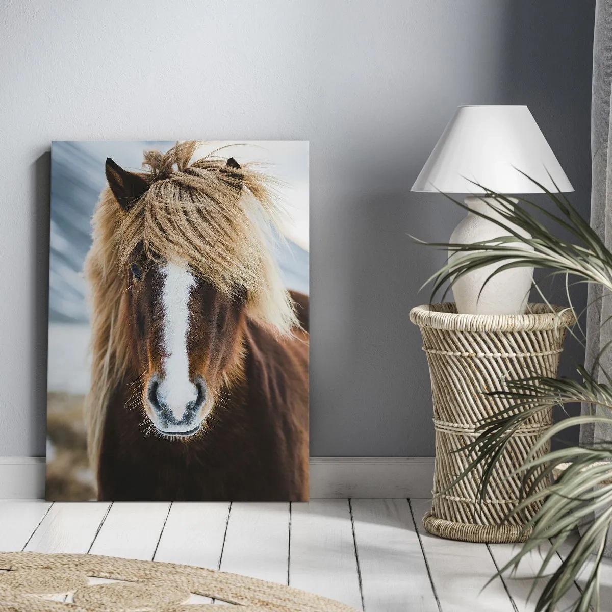 Quadro su tela - Stampe su Tela - Cavallo islandese contro un paesaggio montano - 50x70cm - Senti la libertà? - Decorazione murale moderna per soggiorno e camera da letto ARTTOR