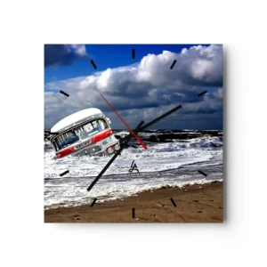 Orologio da parete - Orologio in Vetro - Un autobus affondato sulla spiaggia tra onde e mare mosso - 30x30cm - Ti meravigli? - Decorazione murale moderna per soggiorno e camera da letto ARTTOR