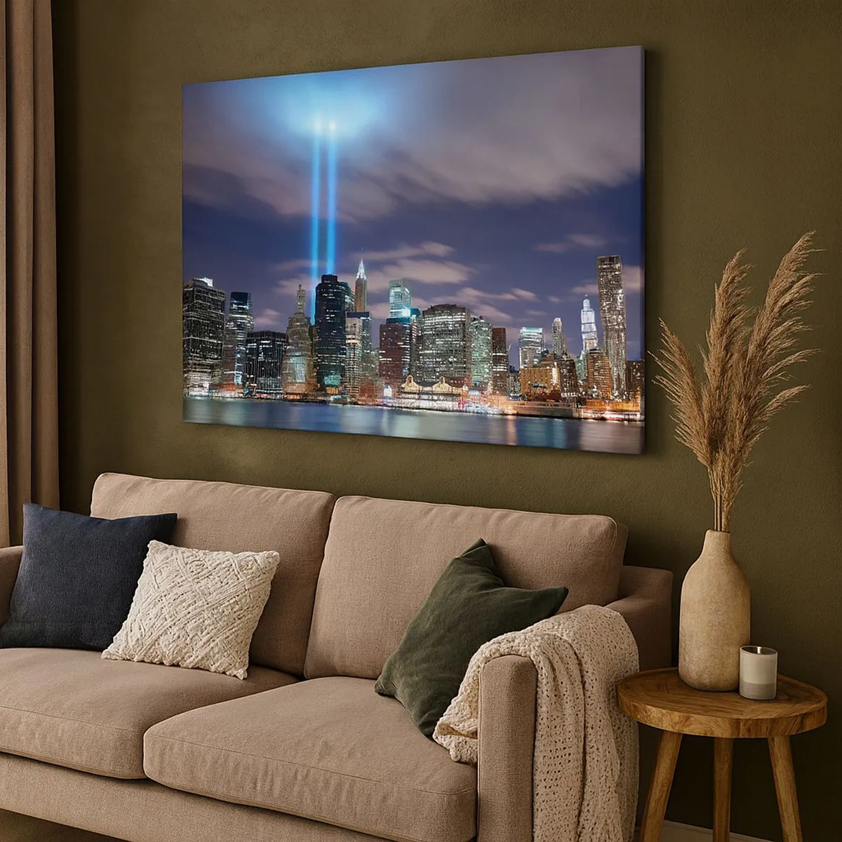 Quadro su tela - Stampe su Tela - Panorama notturno della città con due fasci di luce luminosi nel cielo - 70x50cm - Toccare il cielo con la luce - Decorazione murale moderna per soggiorno e camera da letto ARTTOR