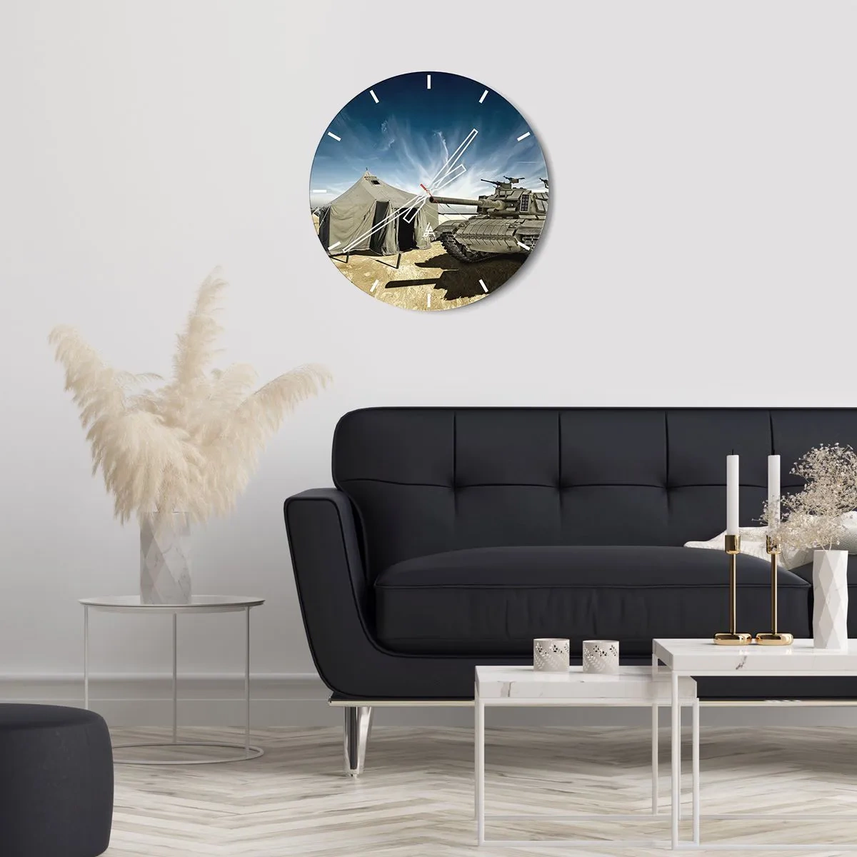 Orologio da parete - Orologio in Vetro - Un carro armato e una tenda contro un cielo blu - 30x30cm - Sogno militare - Decorazione murale moderna per soggiorno, cucina e camera da letto ARTTOR