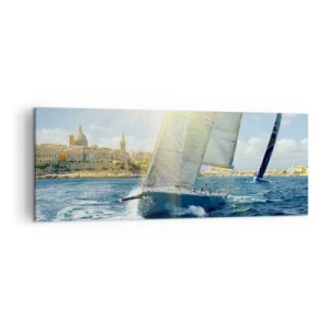 Quadro su tela - Stampe su Tela - Gara di yacht sullo sfondo di una costa soleggiata - 140x50cm - Tempo di lasciare la città - Decorazione murale moderna per soggiorno e camera da letto ARTTOR