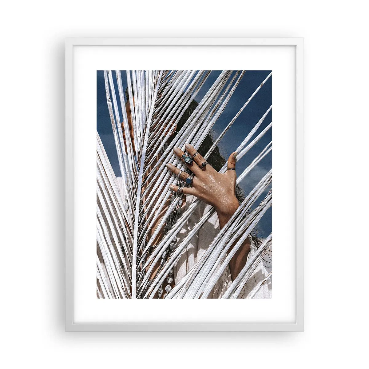 Poster in cornice bianca - La ragazza dello sciamano? - 40x50 cm