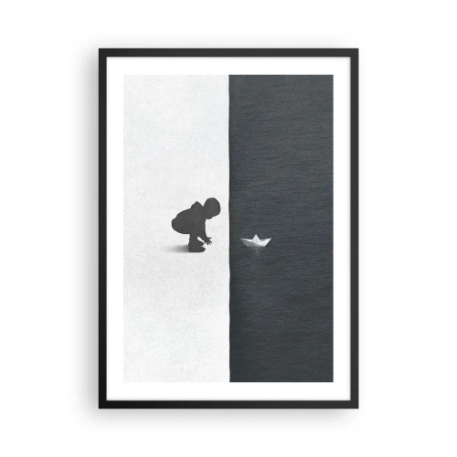 Poster in cornice nera - Un bambino si sporge sull'acqua con una barchetta di carta - 50x70cm - La grande spedizione - Decorazione murale moderna per soggiorno e camera da letto ARTTOR