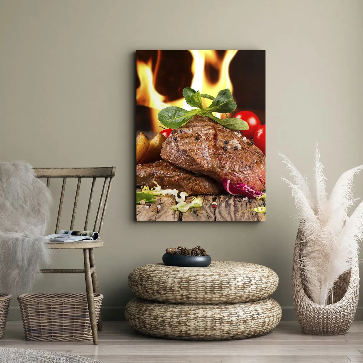 Quadro su tela - Stampe su Tela - Bistecca alla griglia con contorni sullo sfondo delle fiamme - 80x120cm - Incantate dal fuoco - Decorazione murale moderna per soggiorno e camera da letto ARTTOR