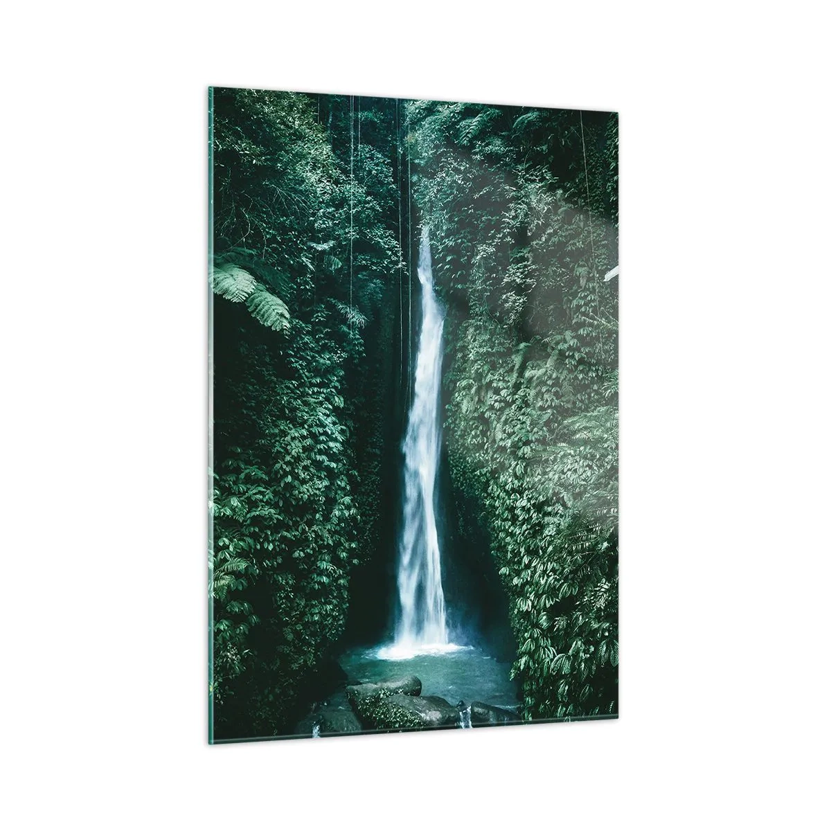 Quadro su vetro - Una cascata in mezzo alla fitta vegetazione tropicale - 50x70cm - Terme tropicali - Decorazione murale moderna per soggiorno e camera da letto ARTTOR