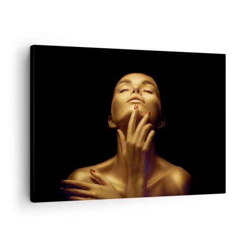 Quadro su tela - Stampe su Tela - Ritratto di una donna in un bagliore dorato su sfondo nero - 70x50cm - Come seta d'oro - Decorazione murale moderna per soggiorno e camera da letto ARTTOR