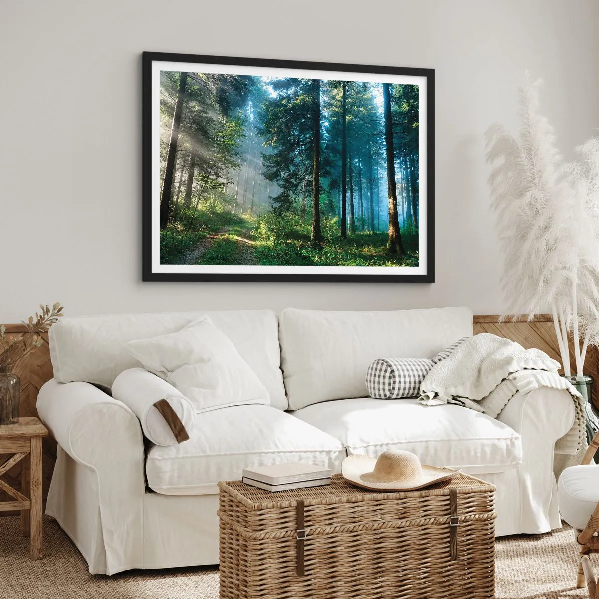 Poster in cornice nera - Un sentiero nel bosco illuminato dai raggi del sole mattutino - 70x50cm - Raggiante all'alba - Decorazione murale moderna per soggiorno e camera da letto ARTTOR
