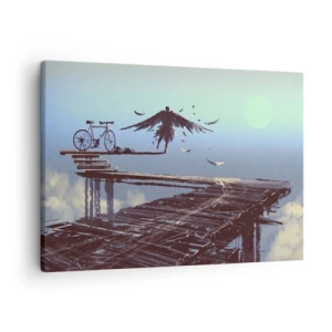 Quadro su tela - Stampe su Tela - Una figura con le piume volteggia su un ponte di legno accanto a una bicicletta. - 70x50cm - Icaro è sempre vivo - Decorazione murale moderna per soggiorno e camera da letto ARTTOR