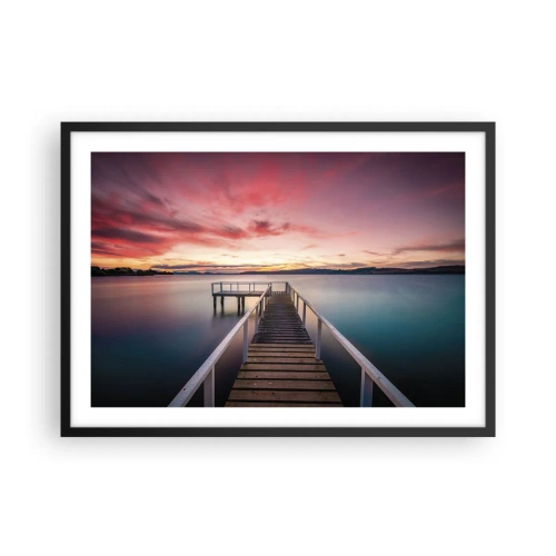 Poster in cornice nera - Un molo che conduce a un lago tranquillo al tramonto - 70x50cm - La fiamma mite della sera - Decorazione murale moderna per soggiorno e camera da letto ARTTOR