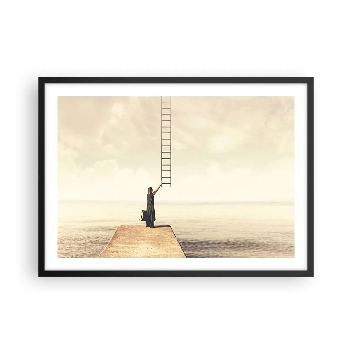 Poster in cornice nera - Una donna in piedi su un molo con una scala che porta al cielo - 70x50cm - Viaggio magico - Decorazione murale moderna per soggiorno e camera da letto ARTTOR