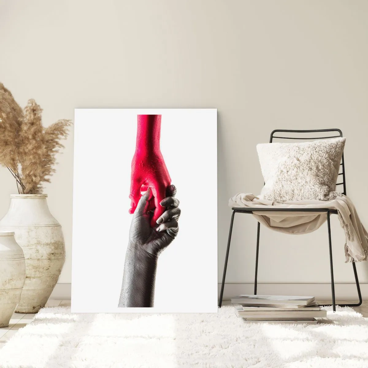 Poster - Mani simboliche in rosso e argento su sfondo bianco - 50x70cm - Insieme, sebbene diversi - Decorazione murale moderna per soggiorno e camera da letto ARTTOR