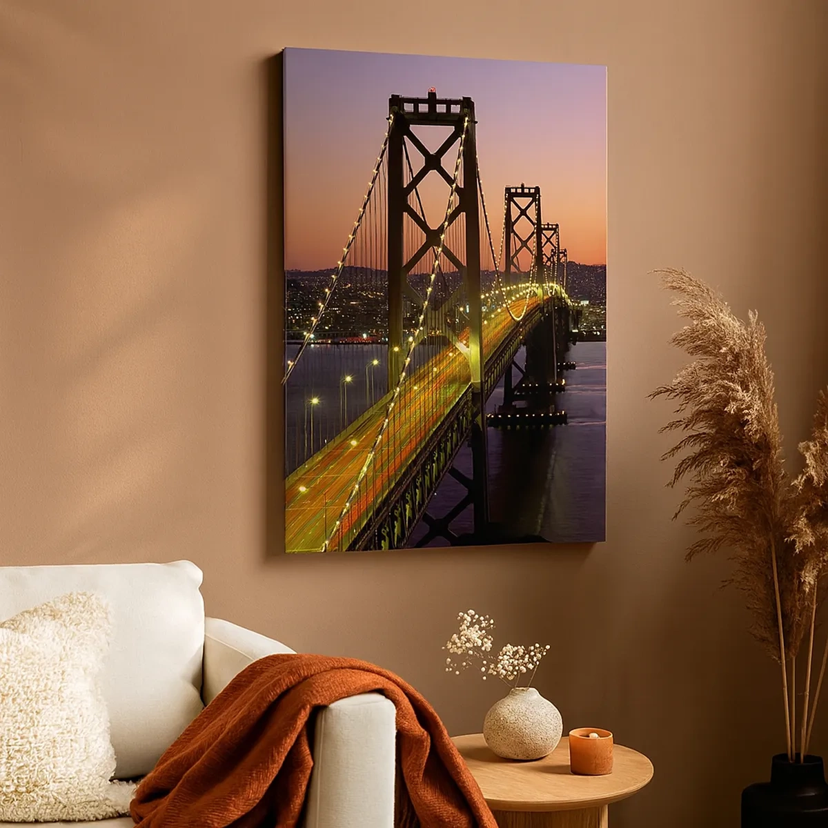 Quadro su tela - Stampe su Tela - Un ponte illuminato di notte sull'acqua con vista panoramica sulla città - 50x70cm - Serata in viola - Decorazione murale moderna per soggiorno e camera da letto ARTTOR