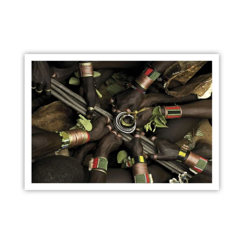 Poster - Tradizionali braccialetti a mano in un gruppo di mani - 100x70cm - Siamo insieme - Decorazione murale moderna per soggiorno e camera da letto ARTTOR