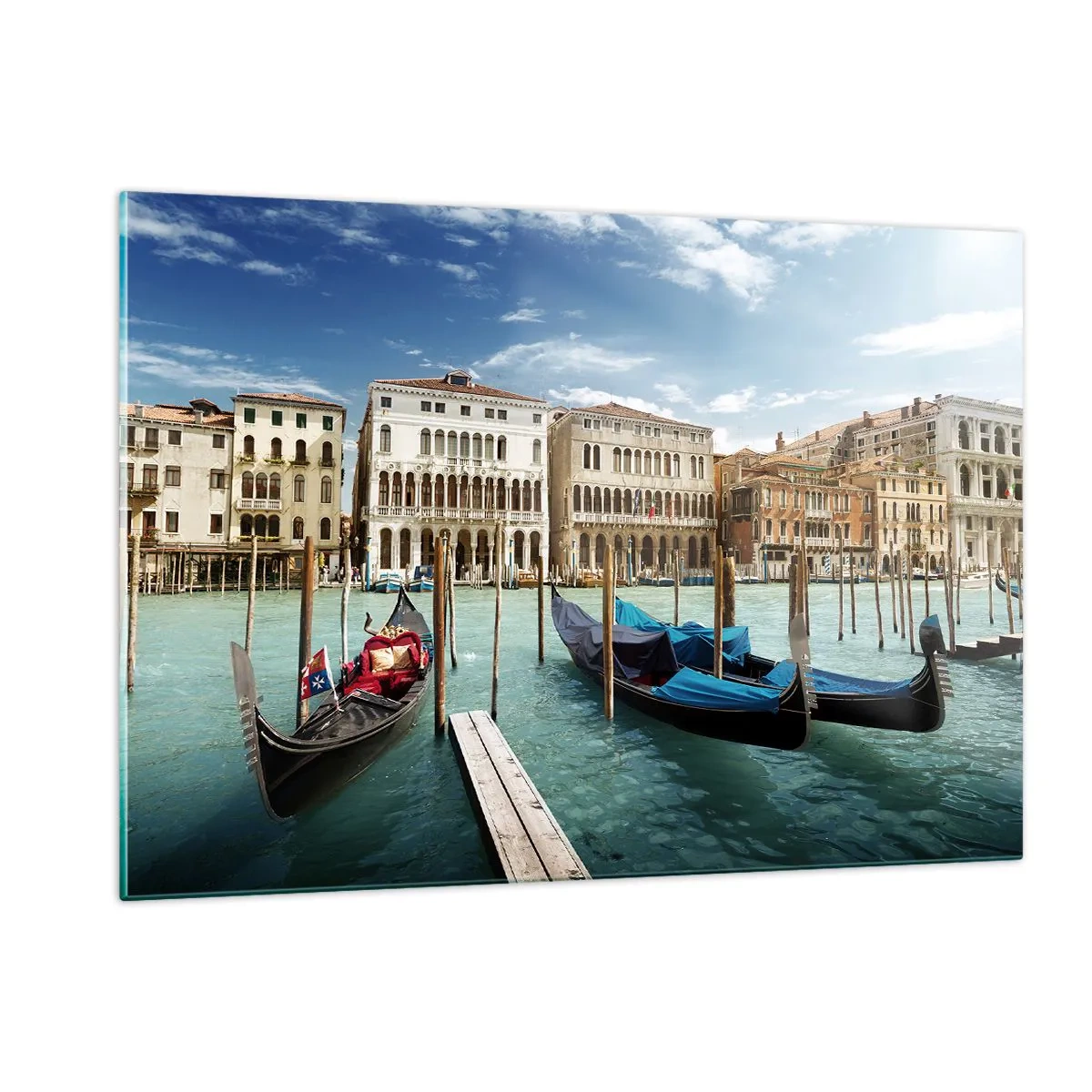 Quadro su vetro - Gondole su un canale a Venezia in una giornata di sole - 120x80cm - Palazzi nel blu - Decorazione murale moderna per soggiorno e camera da letto ARTTOR