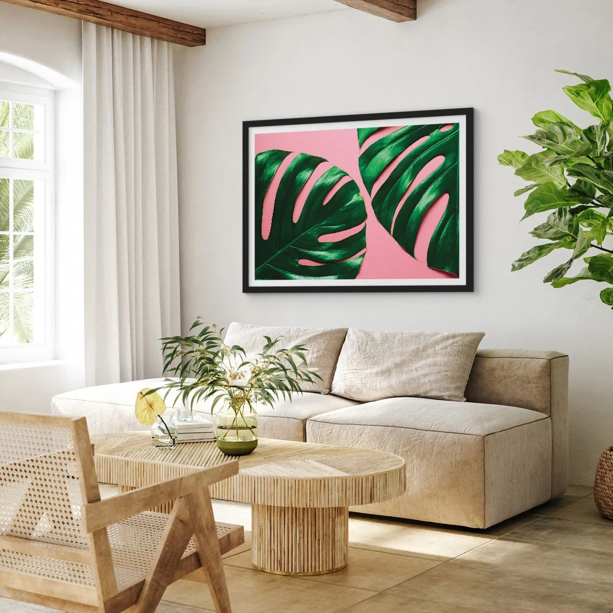 Poster in cornice nera - Foglie di monstera verdi su sfondo rosa - 70x50cm - Appuntamento in verde - Decorazione murale moderna per soggiorno e camera da letto ARTTOR
