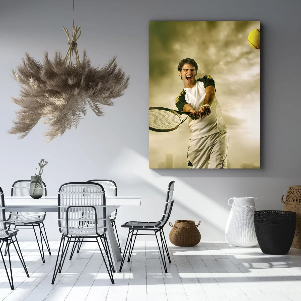 Quadro su tela - Stampe su Tela - Giocatore di tennis in azione durante una partita sullo sfondo di un paesaggio urbano - 50x70cm - Energia e gioia - Decorazione murale moderna per soggiorno e camera da letto ARTTOR