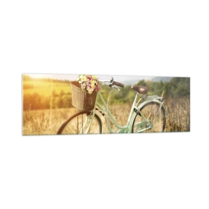 Quadro su vetro - Una bicicletta retrò con un cesto pieno di fiori sullo sfondo di un prato. - 160x50cm - Resto qui un attimo - Decorazione murale moderna per soggiorno e camera da letto ARTTOR