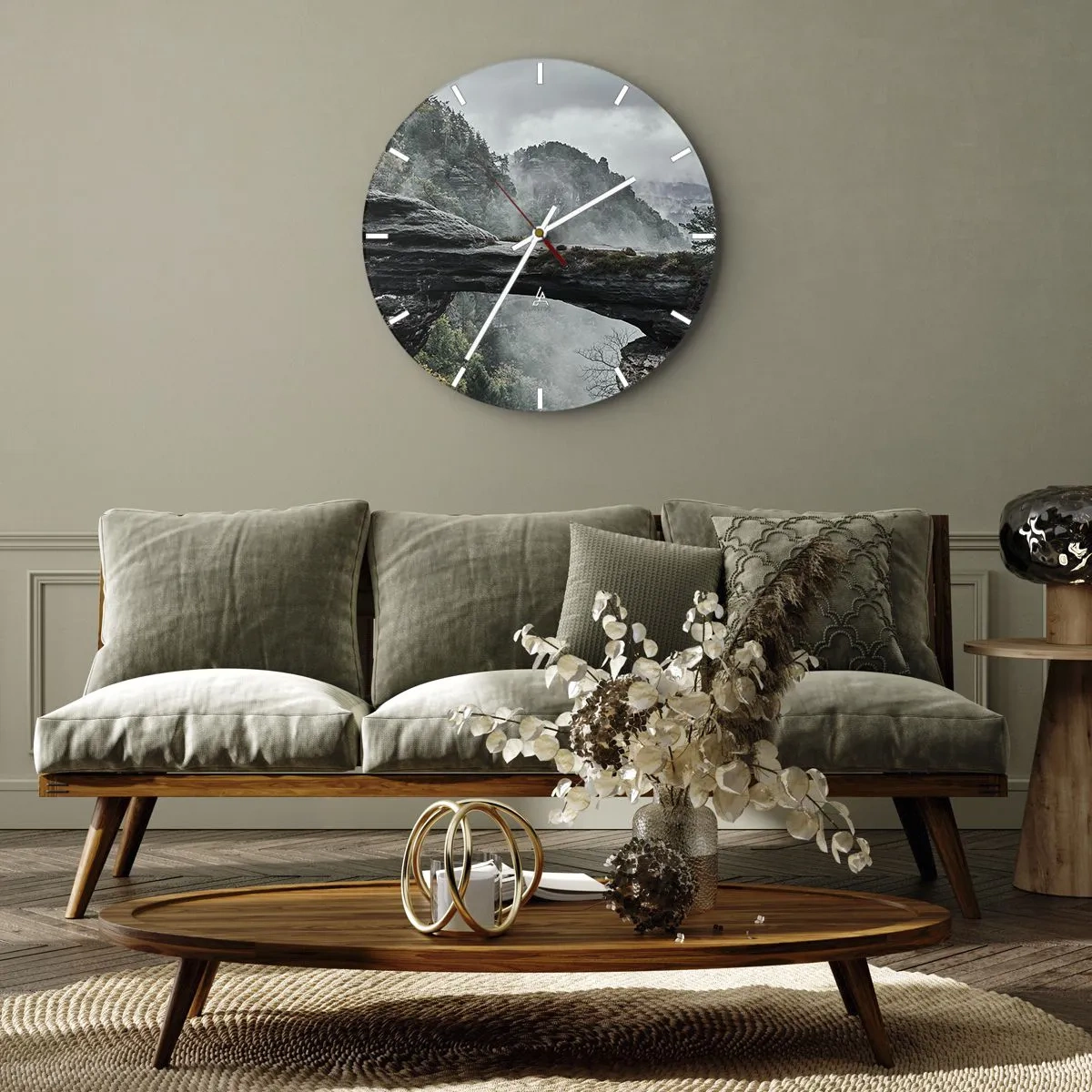 Orologio da parete - Orologio in Vetro - Paesaggio montano nebbioso con un ponte di roccia naturale - 30x30cm - Qui inizia l'avventura - Decorazione murale moderna per soggiorno, cucina e camera da letto ARTTOR