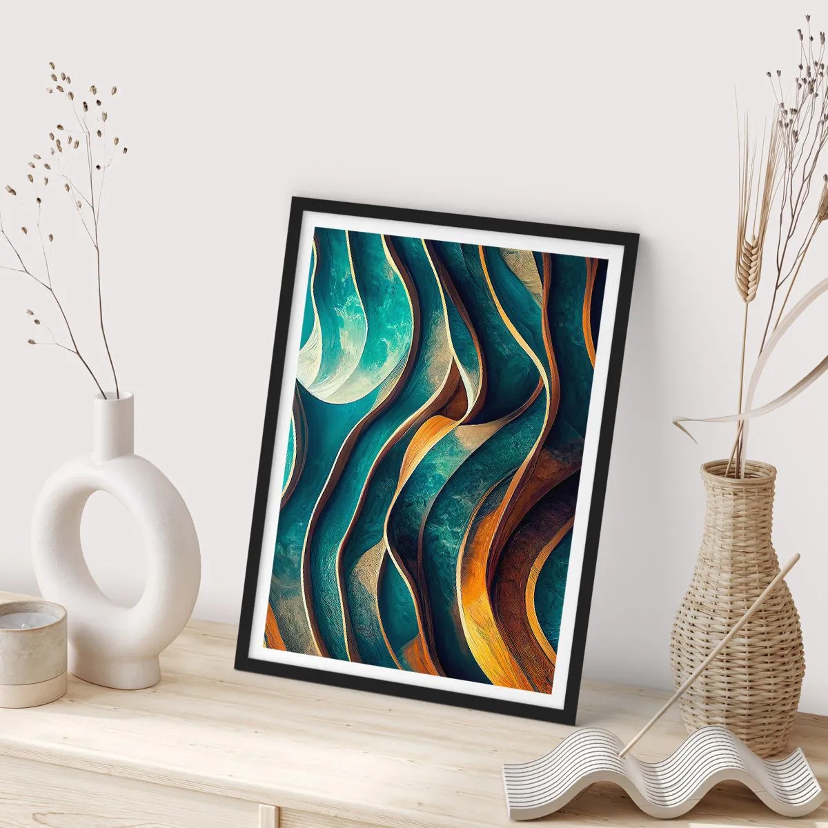 Poster in cornice nera - Una composizione astratta di forme ondulate nelle tonalità del turchese. - 50x70cm - I meandri del blu - Decorazione murale moderna per soggiorno e camera da letto ARTTOR