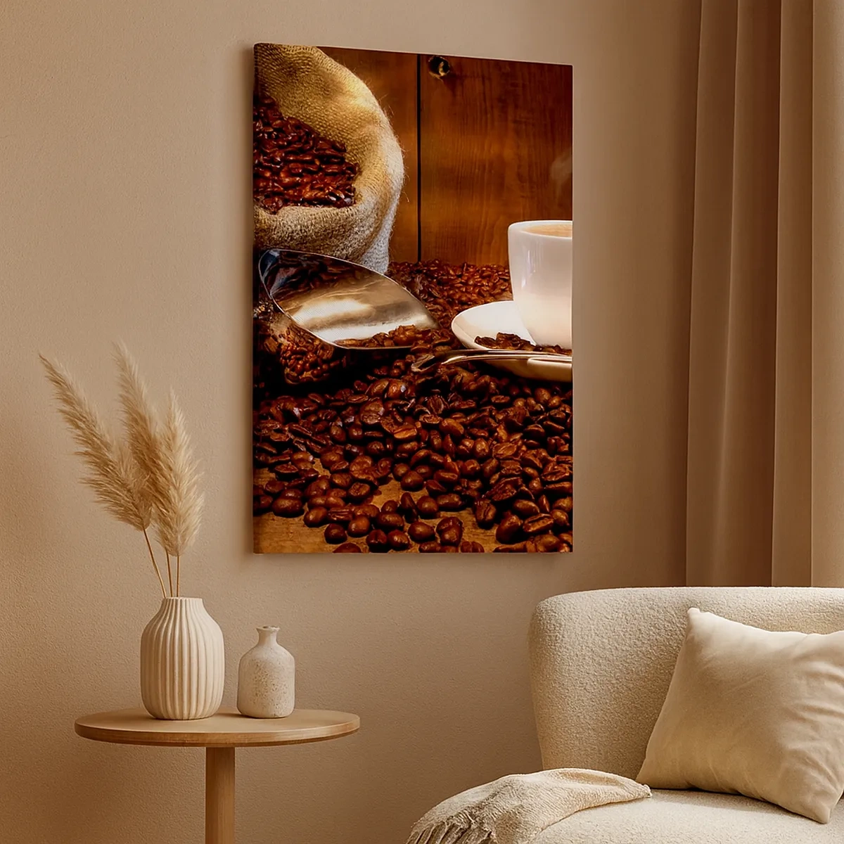 Quadro su tela - Stampe su Tela - Una tazza di caffè con chicchi di caffè e un sacco di cereali sullo sfondo - 50x70cm - Senti questo odore? - Decorazione murale moderna per soggiorno e camera da letto ARTTOR