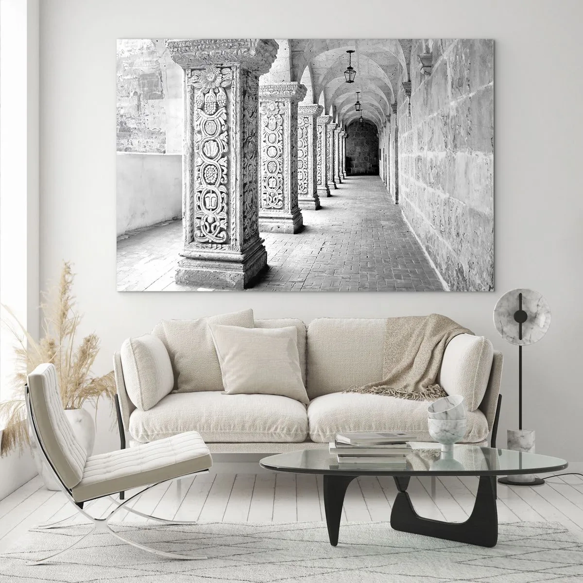 Quadro su vetro - Chiostro storico con colonne scolpite - 100x70cm - Dove porterà? - Decorazione murale moderna per soggiorno e camera da letto ARTTOR
