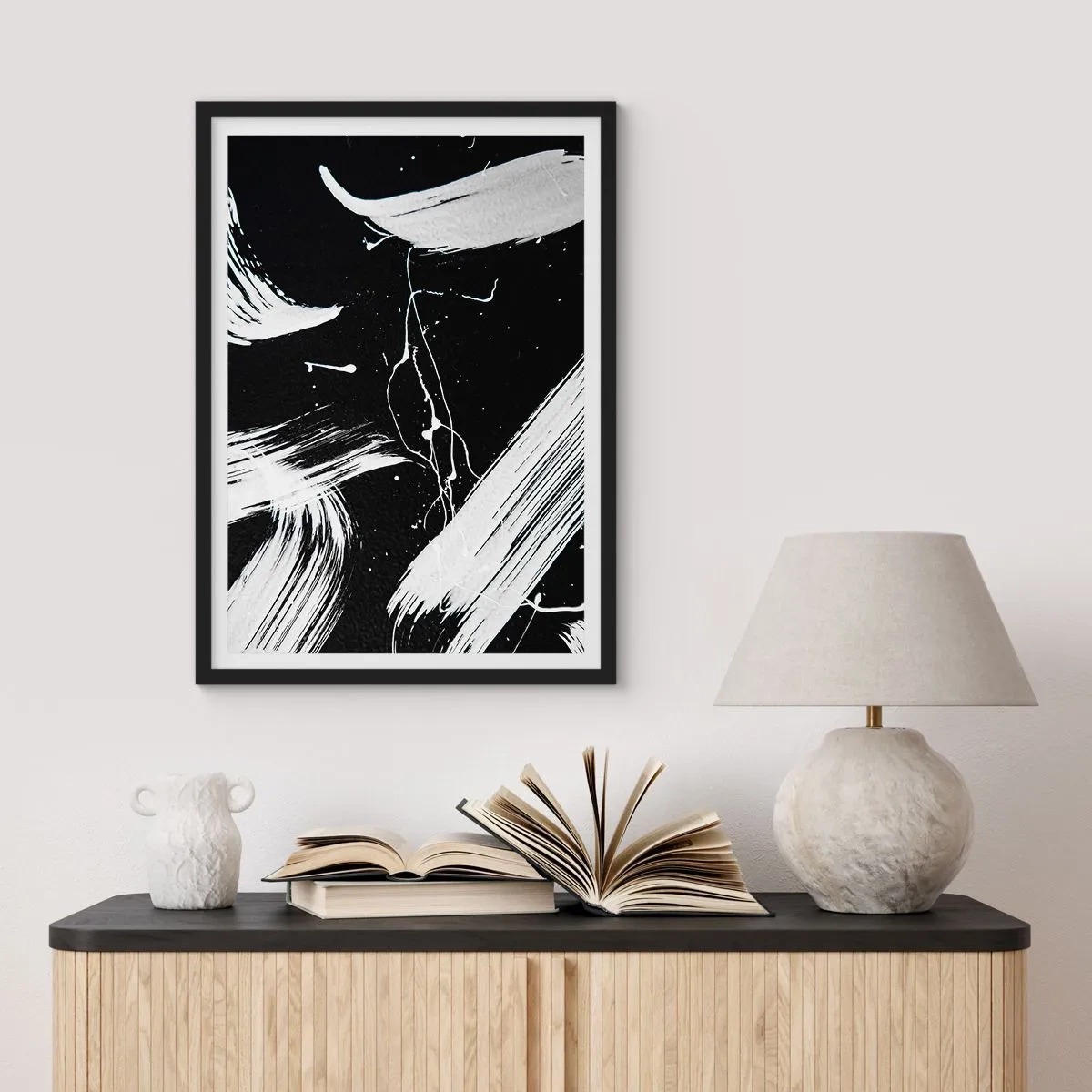 Poster in cornice nera - Spezzando l'oscurità - 40x50 cm