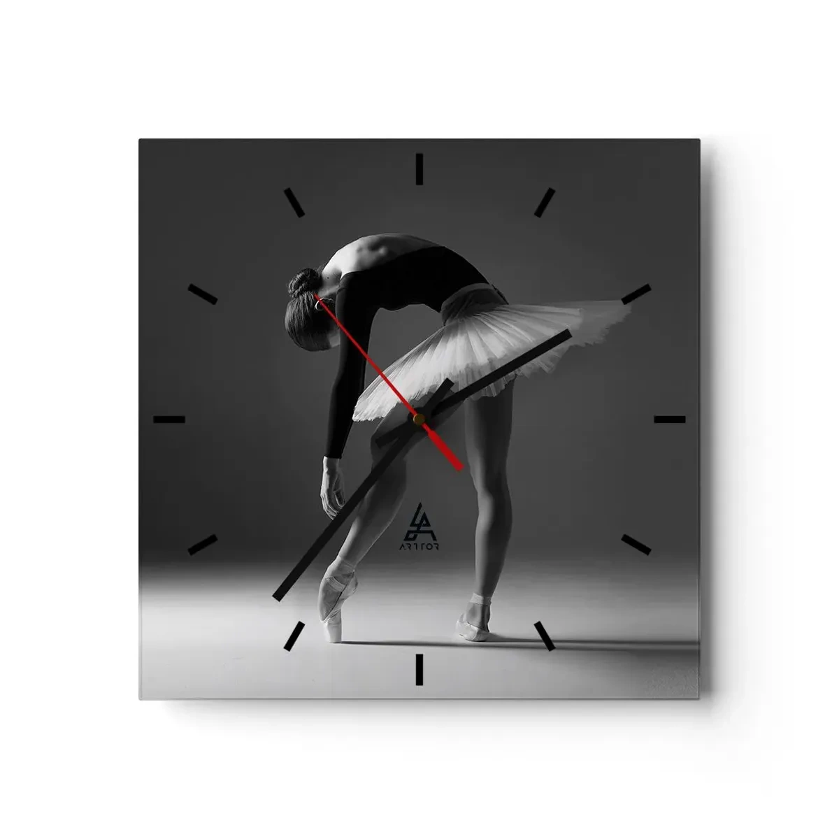 Orologio da parete - Orologio in Vetro - Una ballerina in una posa elegante su uno sfondo bianco e nero - 30x30cm - Bella ballerina - Decorazione murale moderna per soggiorno e camera da letto ARTTOR