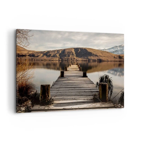 Quadro su tela - Stampe su Tela - Un molo di legno su un lago circondato da pittoresche colline - 100x70cm - Paesaggio nel silenzio - Decorazione murale moderna per soggiorno e camera da letto ARTTOR