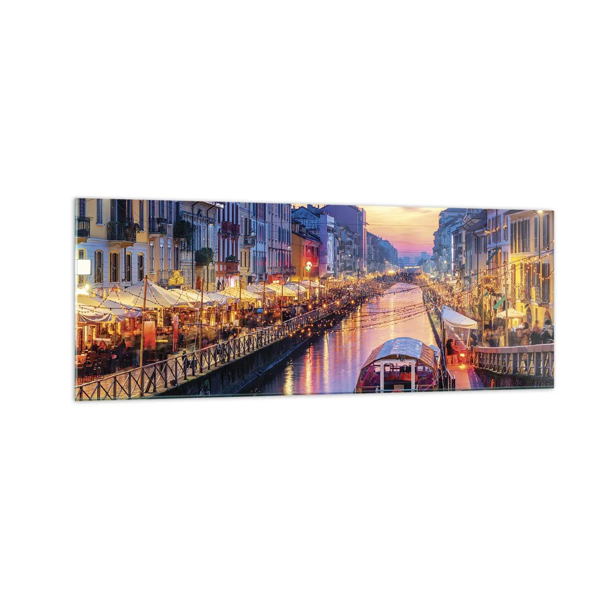 Quadro su vetro - Un canale illuminato circondato da edifici colorati - 140x50cm - Sera di luce e di divertimento - Decorazione murale moderna per soggiorno e camera da letto ARTTOR