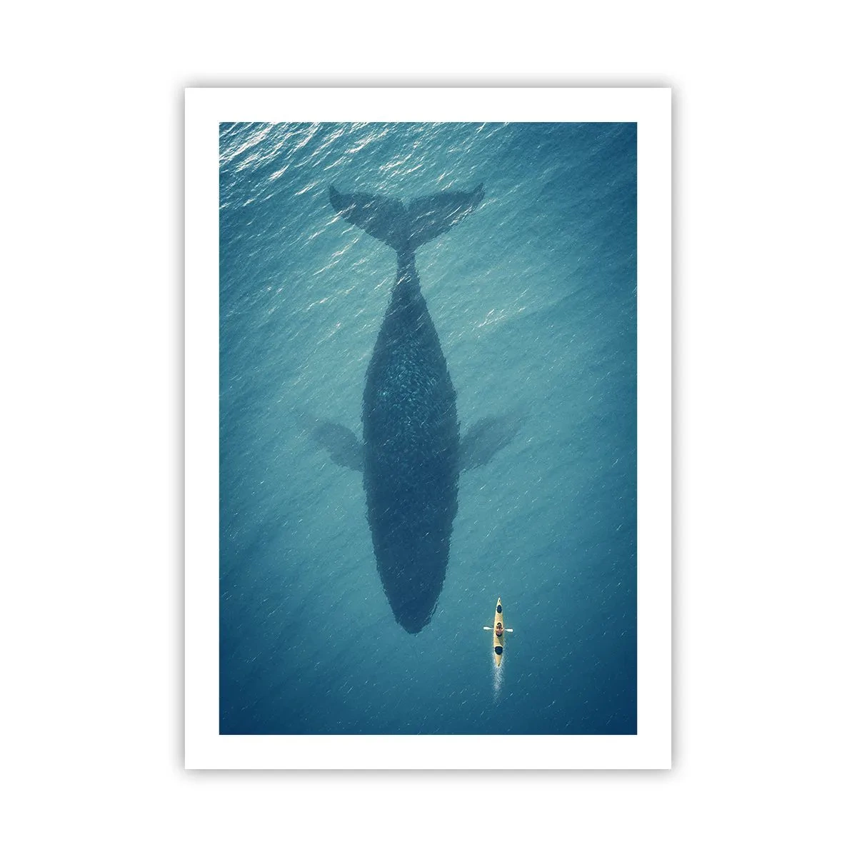 Poster - Kayak sull'acqua sopra l'ombra di un'enorme balena - 50x70cm - Incontro sull'oceano - Decorazione murale moderna per soggiorno e camera da letto ARTTOR