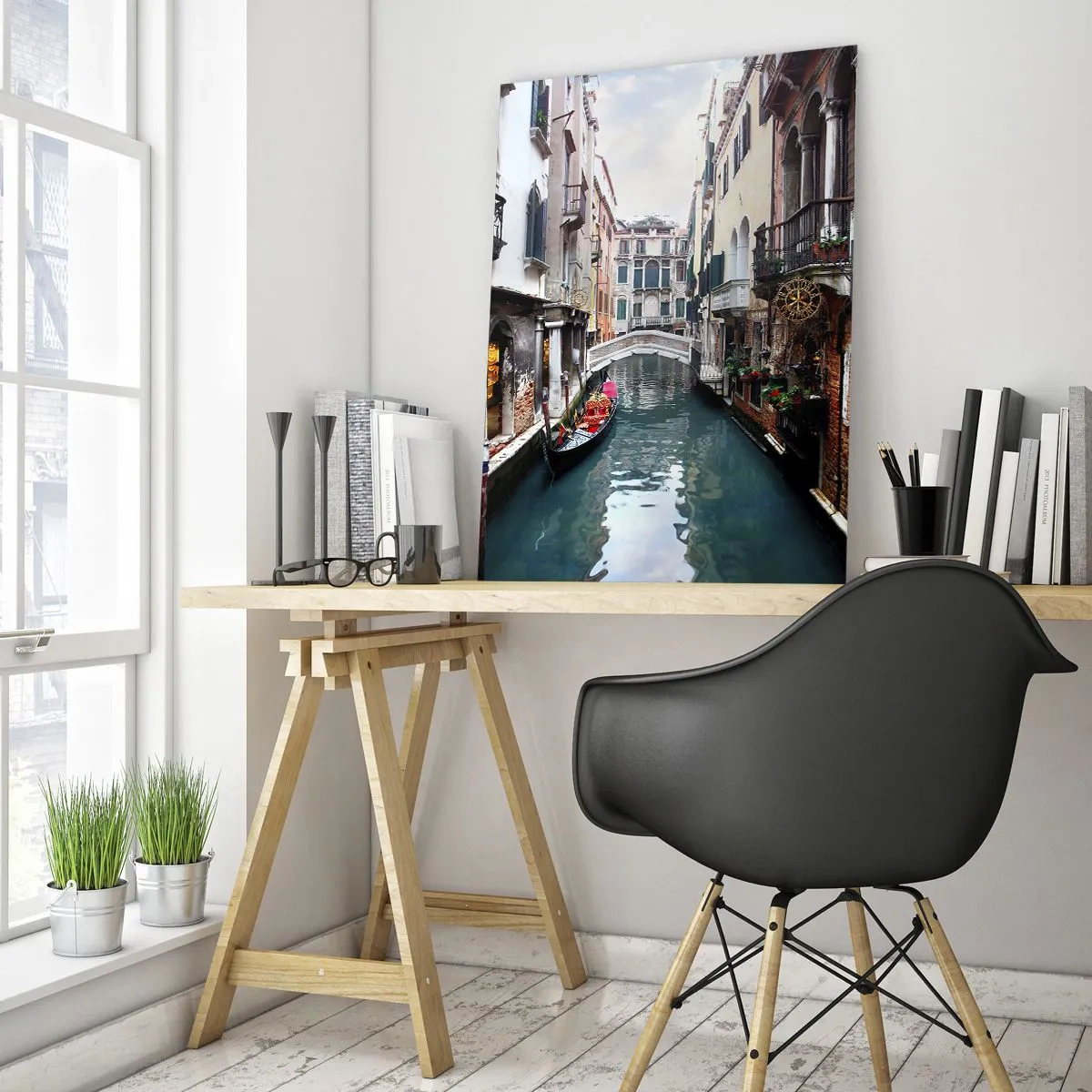 Quadro su vetro - Un canale a Venezia con una gondola ed edifici storici - 70x100cm - Paesaggio veneziano con gondola e ponte - Decorazione murale moderna per soggiorno e camera da letto ARTTOR