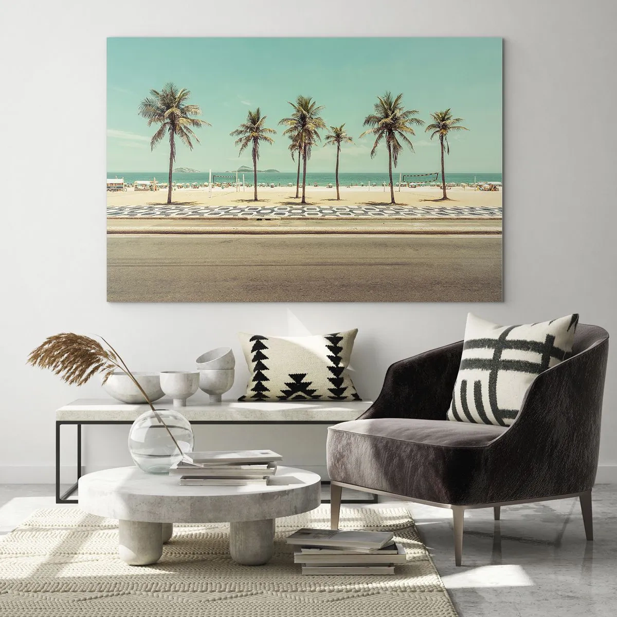 Quadro su vetro - Palme sul lungomare con la spiaggia e l'oceano sullo sfondo - 70x50cm - A guardia della spiaggia - Decorazione murale moderna per soggiorno e camera da letto ARTTOR